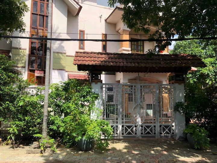 Bán biệt thự góc 2 mặt tiền đường số 19 và 22 KDC Bình Hưng huyện Bình Chánh