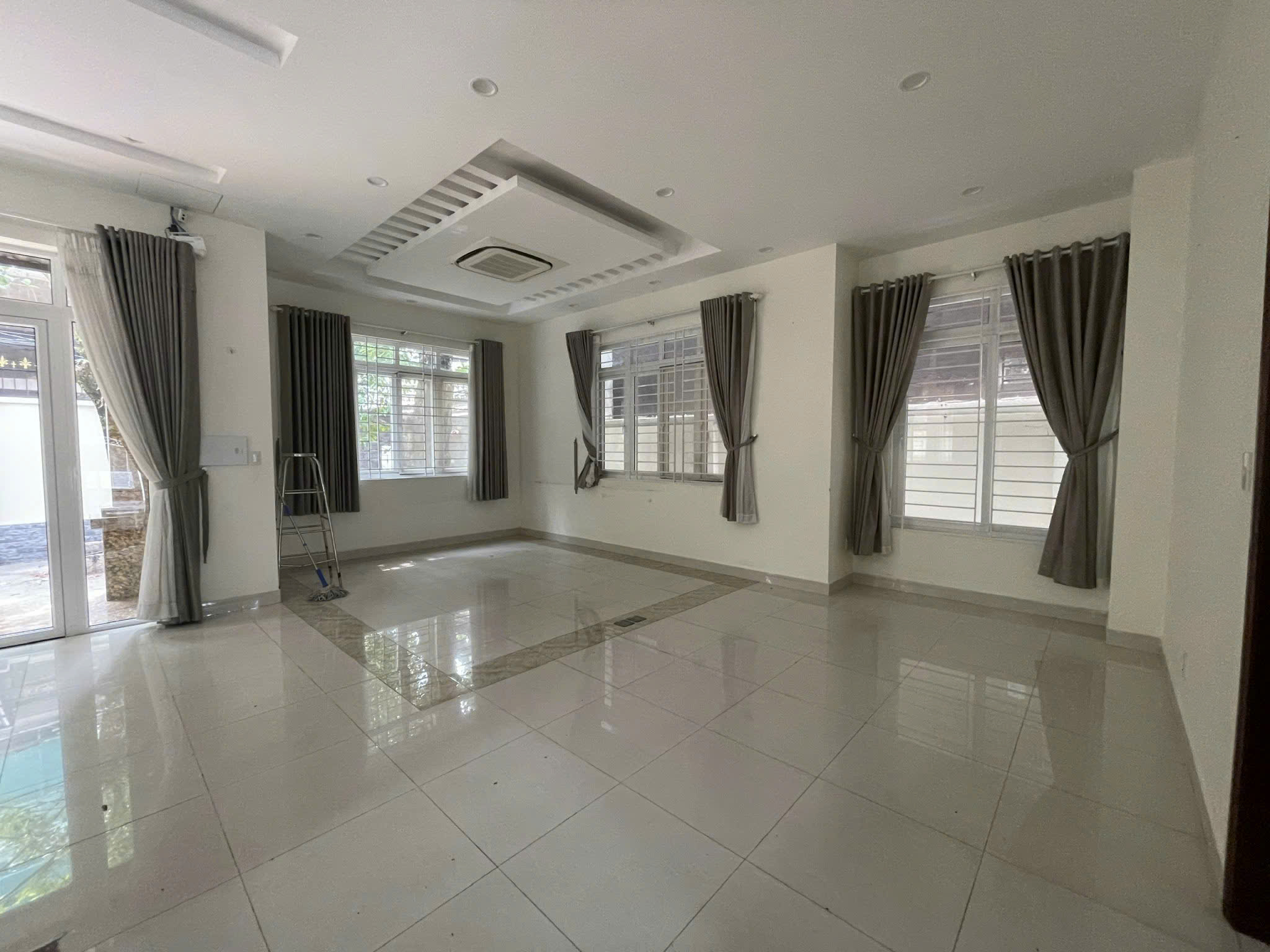 Bán biệt thự 27 đường số 47 Thành phố Thủ Đức
