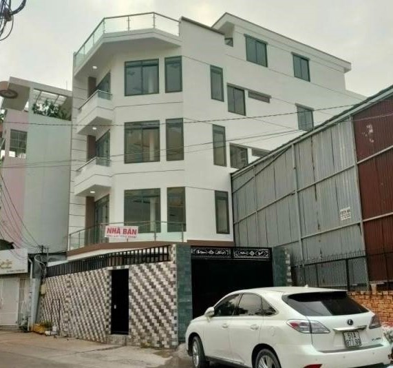 Bán nhà đường Lý Thường Kiệt phường 7 quận Tân Bình