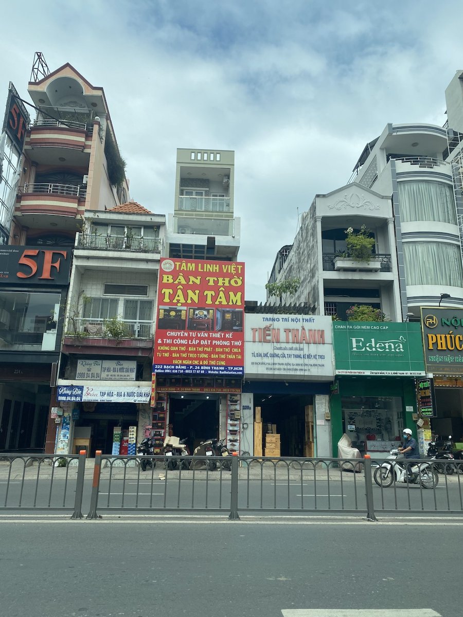 Bán nhà mặt tiền 222 Bạch Đằng phường 24 quận Bình Thạnh