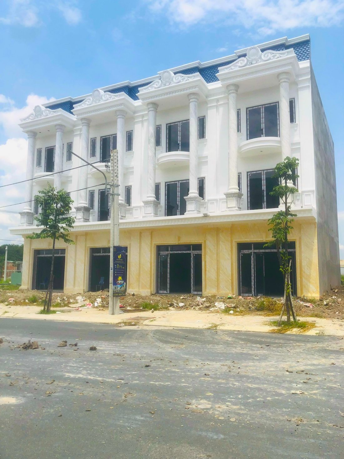 Bán nhà mặt tiền Đại lộ Minh Hưng tỉnh Bình Phước