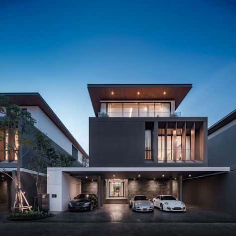 Bán nhà đường Hai Bà Trưng Quận 1