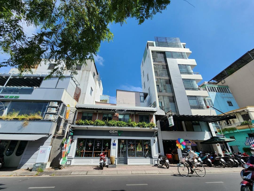 Bán tòa nhà CHDV 1066 Trường Sa Quận 3