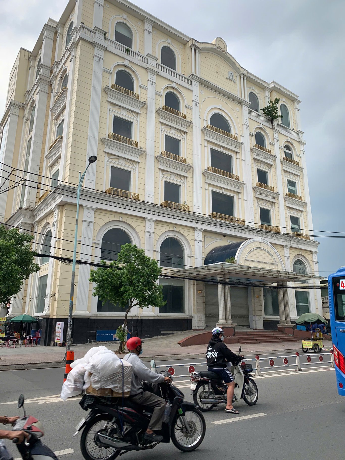 Bán tòa nhà Đường Lê Văn Quới phường Bình Trị Đông quận Bình Tân