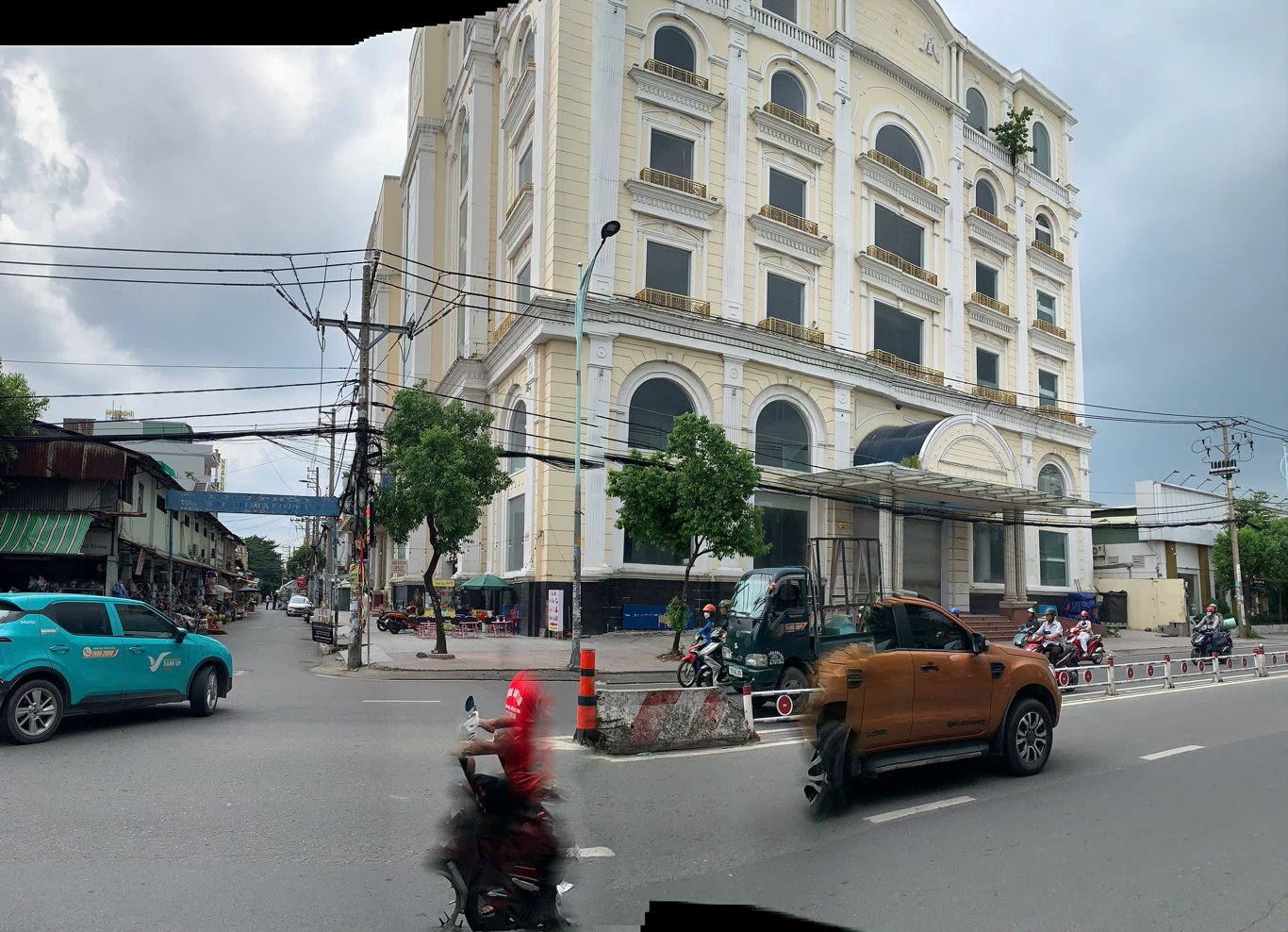 Bán tòa nhà Đường Lê Văn Quới quận Bình Tân