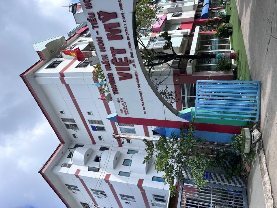 Bán tòa nhà Đường số 2 Thành phố Dĩ An Bình Dương