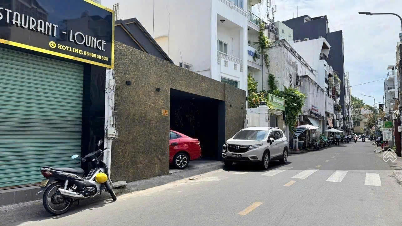Bán nhà Nhà mặt tiền 19-19A Cao Bá Nhạ Quận 1