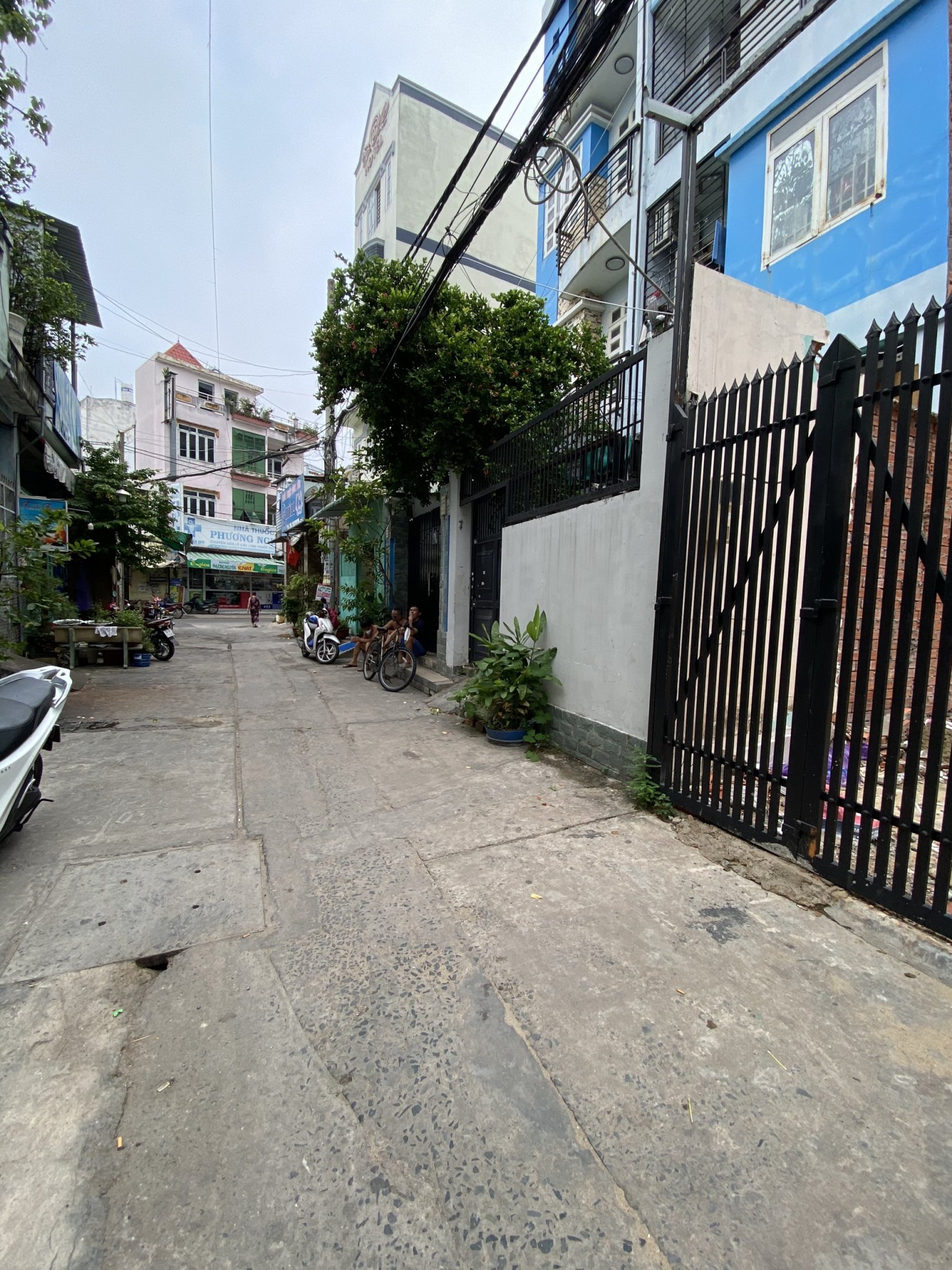 Bán nhà hẻm đường Khuông Việt quận Tân Phú