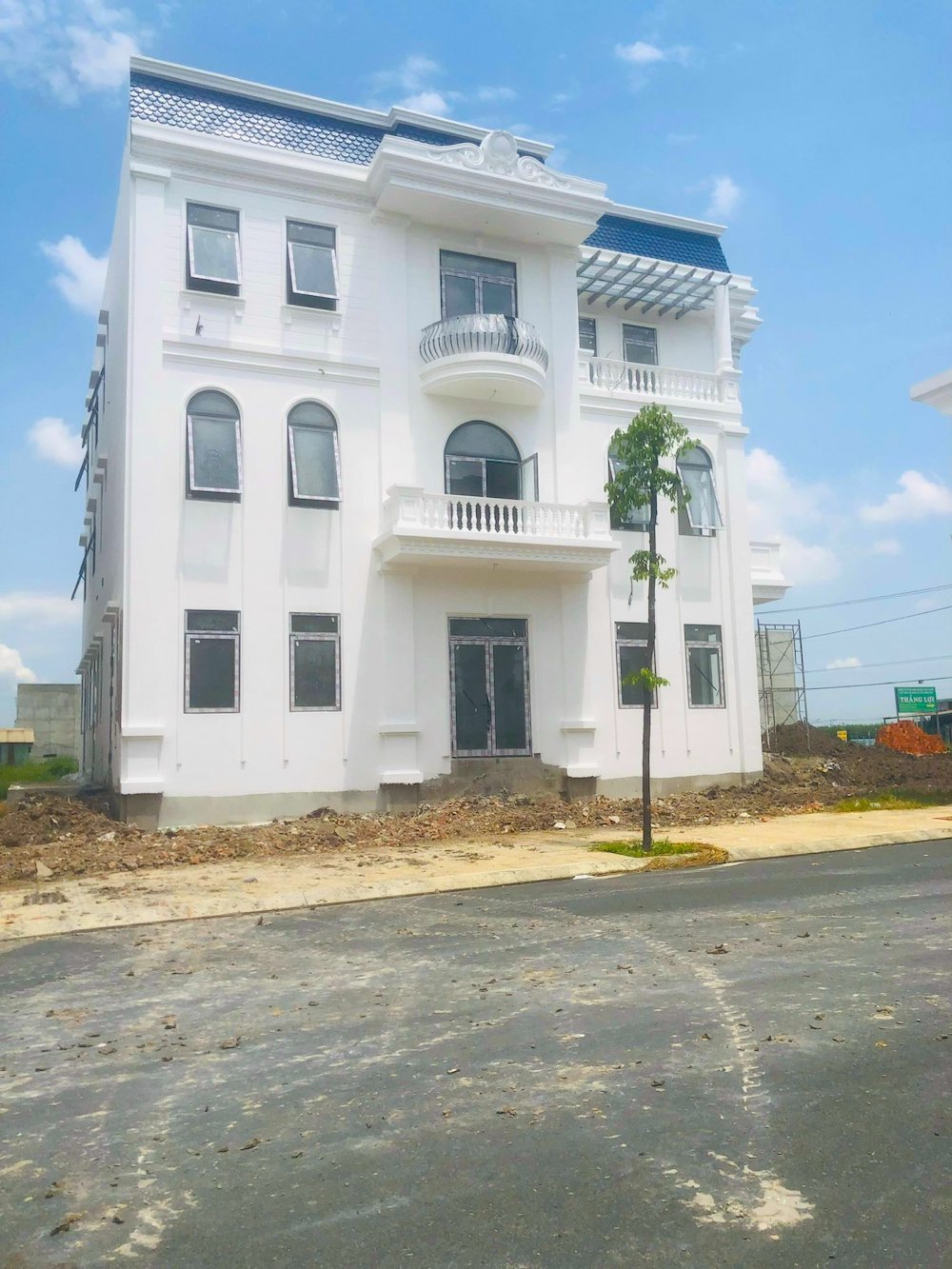 Bán nhà mặt tiền Đại lộ Minh Hưng huyện Chơn Thành tỉnh Bình Phước
